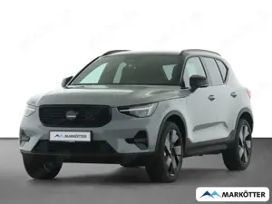 Volvo XC40 Plus Black Edition 2WD B3 360°/LHZ/SHZ/BLIS