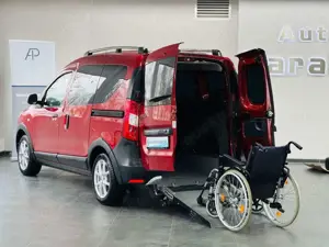 Dacia Dokker Stepway TCe 130 Rollstuhlgerecht-Rampe