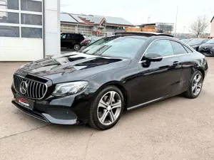 Mercedes-Benz E 220 d Coupe 9G Avant Pano_Distro_Navi_360°_LED