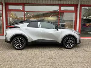 Toyota C-HR 2.0 Hybrid Lounge Bild 5