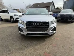 Audi Q2 35 TFSI advanced Navi Virtuel PDC Tempo Bild 2