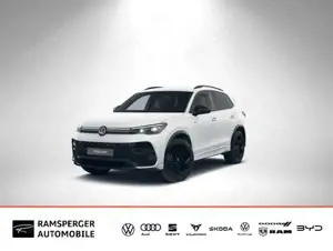 Volkswagen Tiguan 2.0 TDI DSG R-Line 4M. AHK Matrix Standh.
