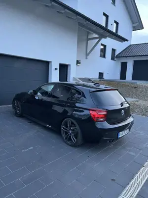 BMW 120 120 D M-Sport Bild 4