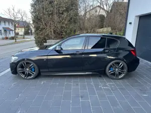 BMW 120 120 D M-Sport Bild 2