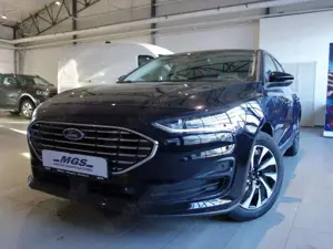 Ford Focus 5-Türer Aut. Titanium Edition #Panoramadach #WINTE
