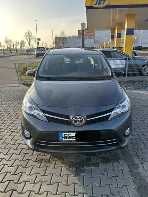 Toyota Verso 1.8 5-Sitzer Executive