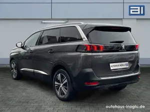 Peugeot 5008 1.5 Blue-HDI FAP Allure Pack AT 7-Si+Navi+R-Kam+ Bild 3