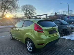 Ford Fiesta Trend TÜV NEU KLIMA ELEKTRISCHE FENSTER Bild 4