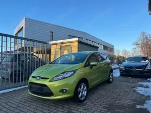 Ford Fiesta Trend TÜV NEU KLIMA ELEKTRISCHE FENSTER Bild 2