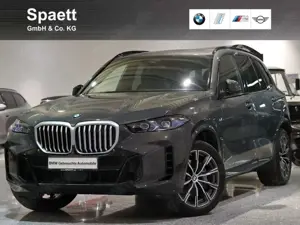 BMW X5 xDrive30d M Sport AHK Pano. HarmKar. DrivAssProf 3 Bild 1