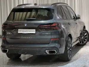BMW X5 xDrive30d M Sport AHK Pano. HarmKar. DrivAssProf 3 Bild 3