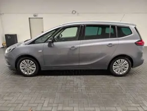 Opel Zafira Bild 2