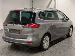 Opel Zafira Bild 4