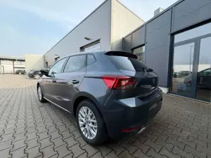 SEAT Ibiza 1.0 TSi FR Navi/Kamera/Assistenzpaket Bild 5