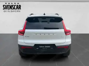 Volvo XC40 Plus Recharge Pure Electric 2WD StandHZG Digitales Bild 4