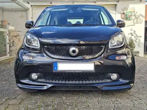 smart forTwo Brabus Prime Sport Spezial KlappenAGA 117 PS Panoramadach