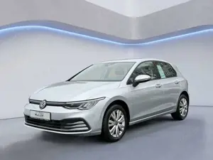 Volkswagen Golf VIII Lim. Life 1.0 TSI+8xRäder