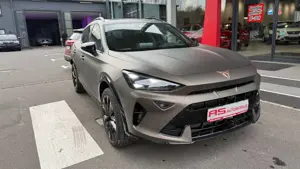 CUPRA Formentor 1.5 eTSI DSG - Century Bronze Matt/PANO/AHK