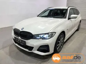 BMW 330 e Touring M Sport Automatik EU6d Leder LED ACC