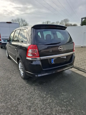 Opel Zafira B Sport 1.9 CDTI 150 PS 7-Sitzer | TÜV 05 27 Bild 2