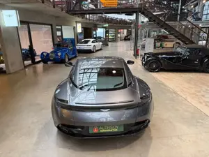 Aston Martin DB11 5.2 V12 AMR Bild 3