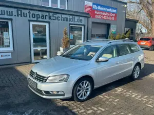 Volkswagen Passat Variant AHK°PDC°ALCANTARA°SZHG°TLEDER°ALU