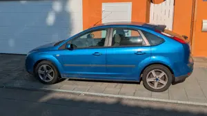 Ford Focus Focus Fließheck  5-Türer 1.6 16V Trend Bild 3