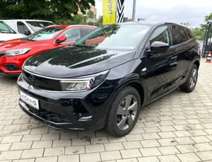 Opel Grandland X 1.2 Turbo GS Line Automatik