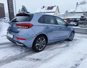 Hyundai i30 1.0 T-GDi Advantage Voll-LED Navi Kamera Bluelink Bild 4