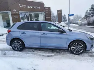Hyundai i30 1.0 T-GDi Advantage Voll-LED Navi Kamera Bluelink Bild 3