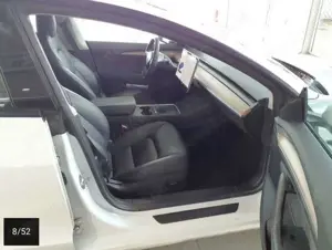 Tesla Model 3 Standard Range Plus Kamera Autopilot Bild 3