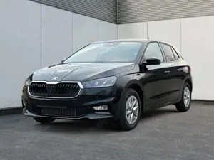 Skoda Fabia Top Selection DSG+5J GARANTIE+KAMERA+KESSY+LED ...