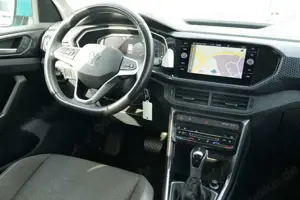 Volkswagen T-Cross Style 1.0 TSI 110PS DSG AHK+NAV+LED+PDC+SITZHEIZUN Bild 4