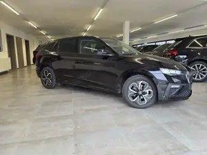 Skoda Scala 1.0 TSI DSG Selection AHK/SmartLink/Tempom/5Jahre