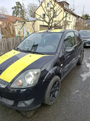 Ford Fiesta Fiesta 1.3 Black Magic