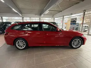 BMW 318 d Touring HuD+Standheizung+Key+Park+Sensatec