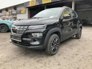 Dacia Spring Essential