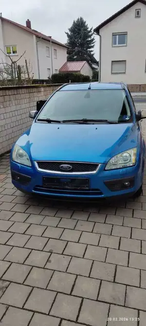 Ford Focus Turnier 1.6 Ti-VCT Ghia