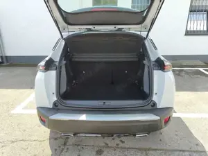 Peugeot 2008 Style Mild-Hybrid PDC Klimaauto. SHZ Bild 4