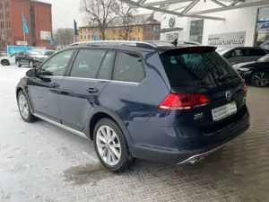 Volkswagen Golf 2.0 TDI 135kW DSG 4MOTION BMT Alltrack Bild 3