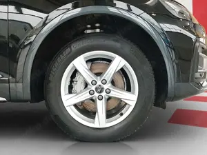 Audi Q5 40 2.0 TDI QUATTRO ADVANCED KAM TEMPO AHK PDC Bild 5