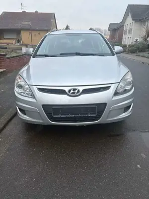 Hyundai i30 i30 1.4 Classic Bild 2