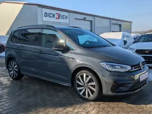 Volkswagen Touran 2.0 DSG R-Line High BLACK Pano 7Si IQ AHK