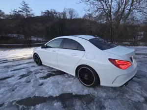Mercedes-Benz CLA 250
