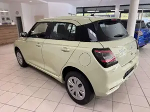 Suzuki Swift 1.2 Dualjet Mild-Hybrid Club ALLGrip Bild 5