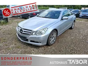 Mercedes-Benz E 350 E350 CGI Coupe Avantgarde Leder Navi PDC SHZ Kli