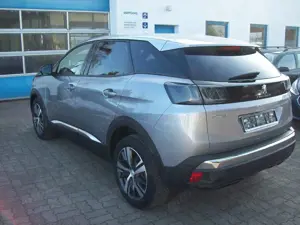 Peugeot 3008 3008 PureTech 130 Allure Pack Stop/Start Bild 4