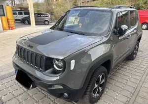 Jeep Renegade Trailhawk Plug-In-Hybrid 4xe Bild 2