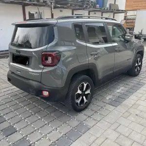 Jeep Renegade Trailhawk Plug-In-Hybrid 4xe Bild 5