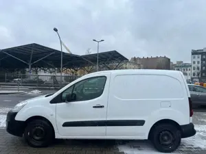 Peugeot Partner L1 Premium,AHK Bild 5